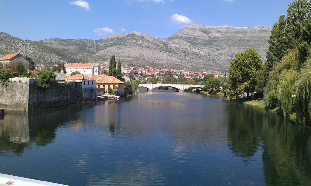 Guest House Konak Kod Danke Trebinje Buitenkant foto